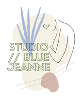 Load image into Gallery viewer, Studio // Blue Jeanne Fitted Womens Tee